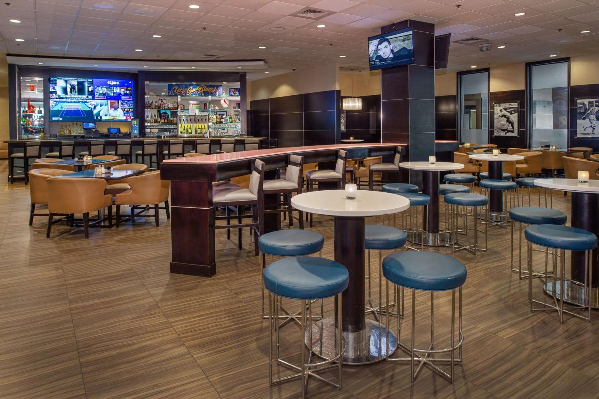 Hilton At The Ballpark Hotel